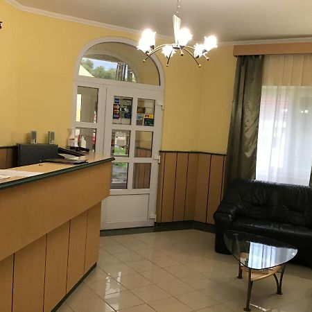 Nora Hotel Hajdúszoboszló Eksteriør billede